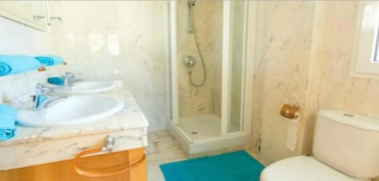 בנאלמדנה Espectacular Villa Puerto Marina Playa