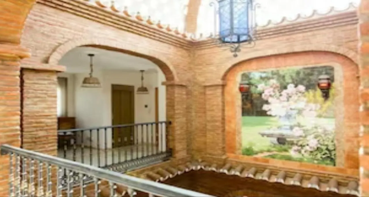 בנאלמדנה Espectacular Villa Puerto Marina Playa