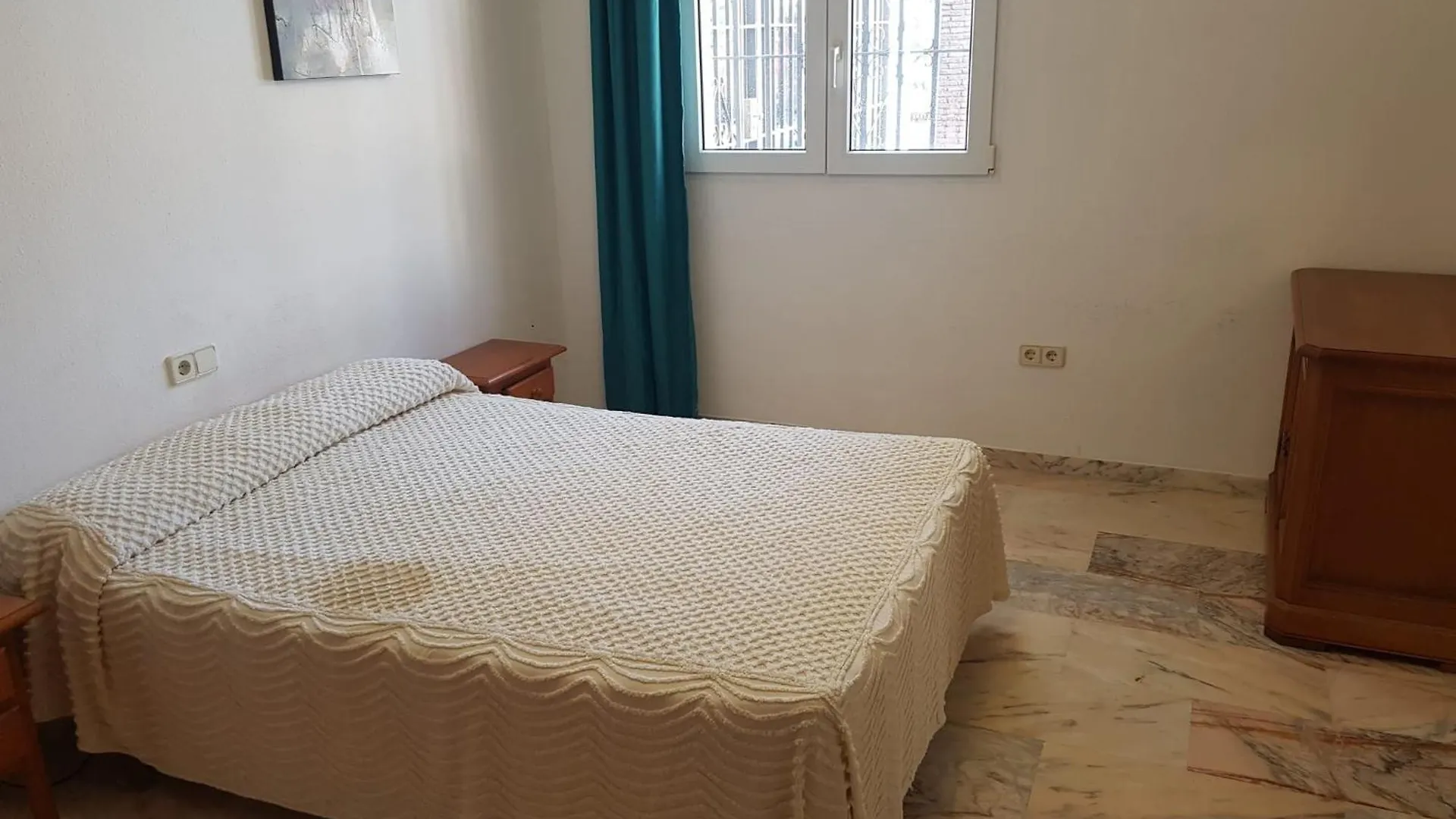 בנאלמדנה Espectacular Villa Puerto Marina Playa ספרד